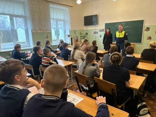 сотрудники Госавтоинспекции провели профилактические мероприятия в МБОУ Катынской СШ - фото - 4